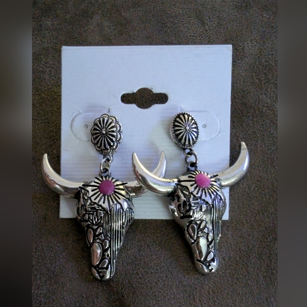 Silver and Pink Bull Skull Western Earrings - Picture 3 of 5